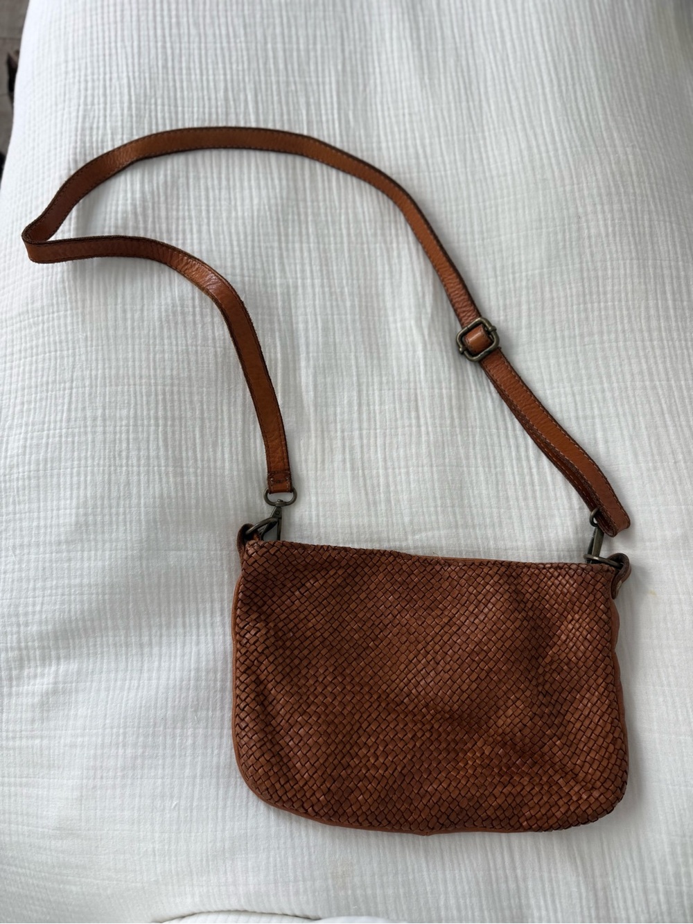 Woven Leather Crossbody Bag in Chestnut Brown